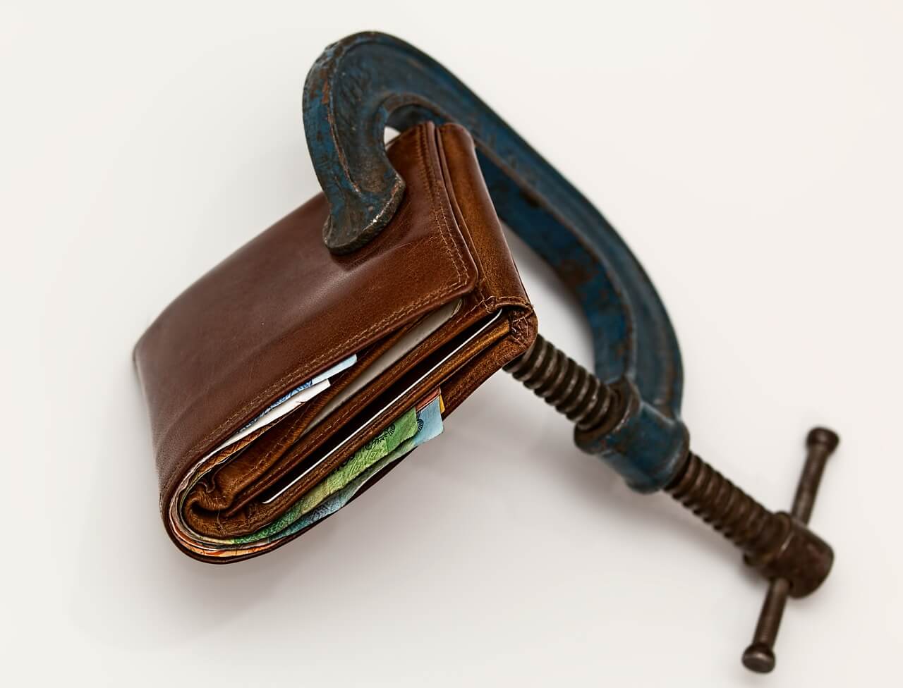 creative ways to save money