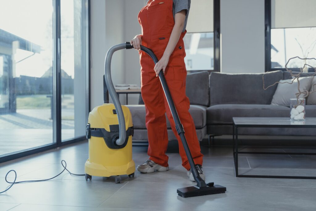 Residential and commercial cleaning services