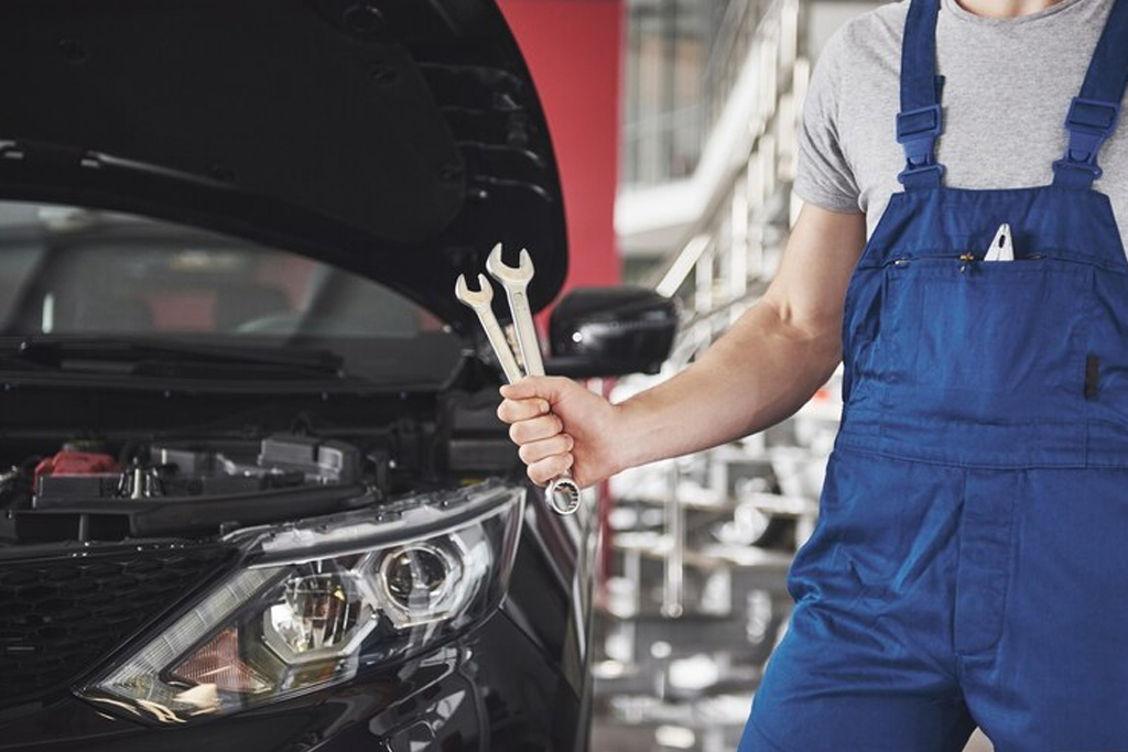 Car repairing services