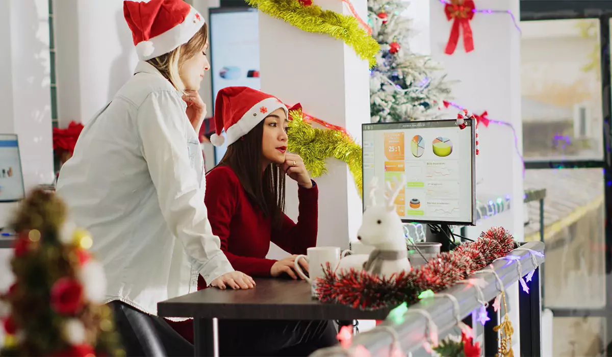 Maximizing Holiday Sales with Laser Cut Christmas Decorations: A Guide for Entrepreneurs